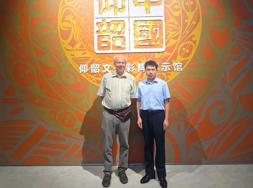 德中學(xué)者仰韶“尋源”：走進(jìn)仰韶文化圣地，探秘千年彩陶技藝